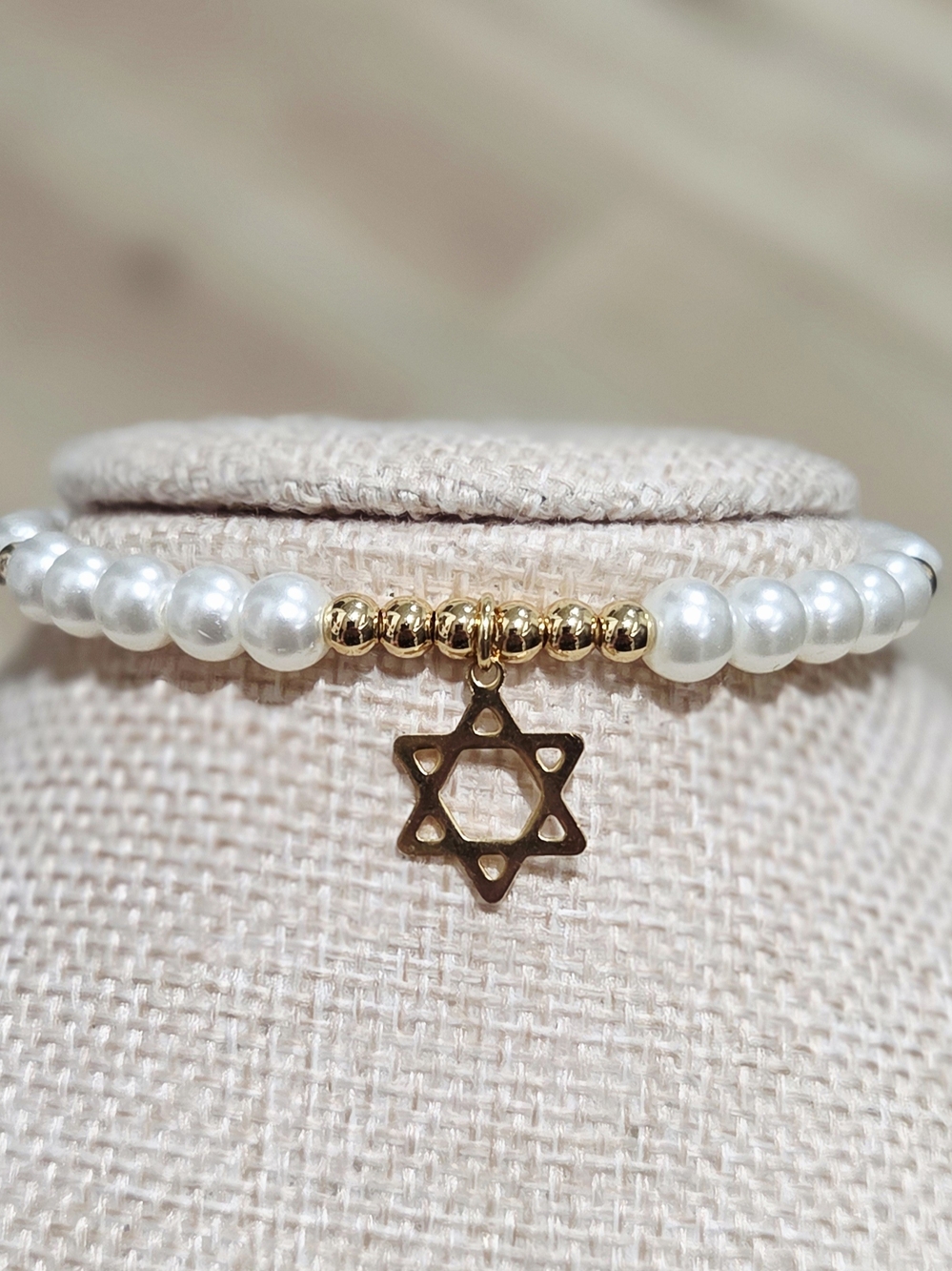 Gold & White Pearl Star of David Beaded Bracelet